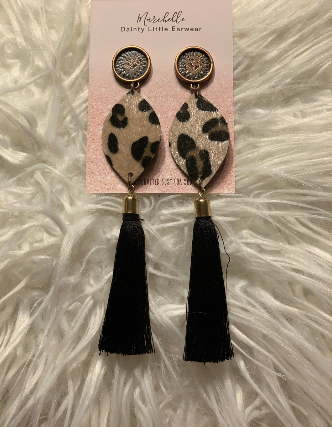 Leopard leaf tasseled earrings