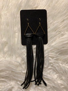 Long Leather Fringe(Black-1/8in)